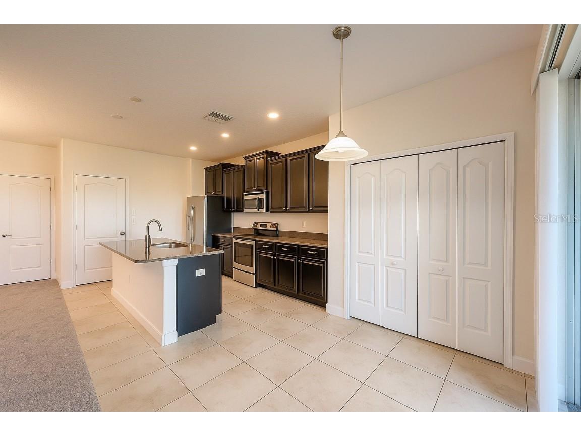 2037 Lake Side Avenue Davenport FL 33837 S5138550 image10