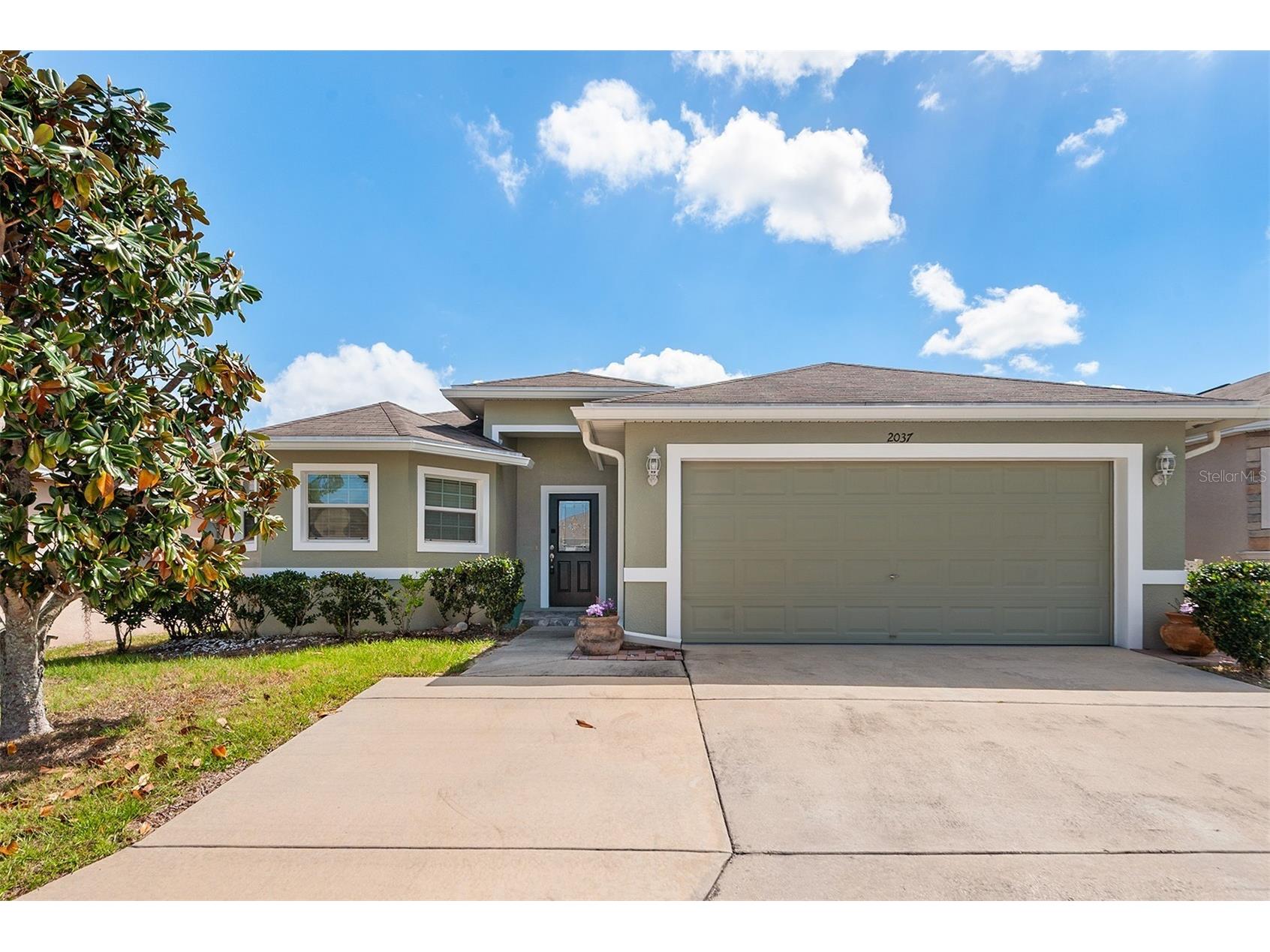 2037 Lakeridge Drive Winter Haven FL 33881 L4960883 image1