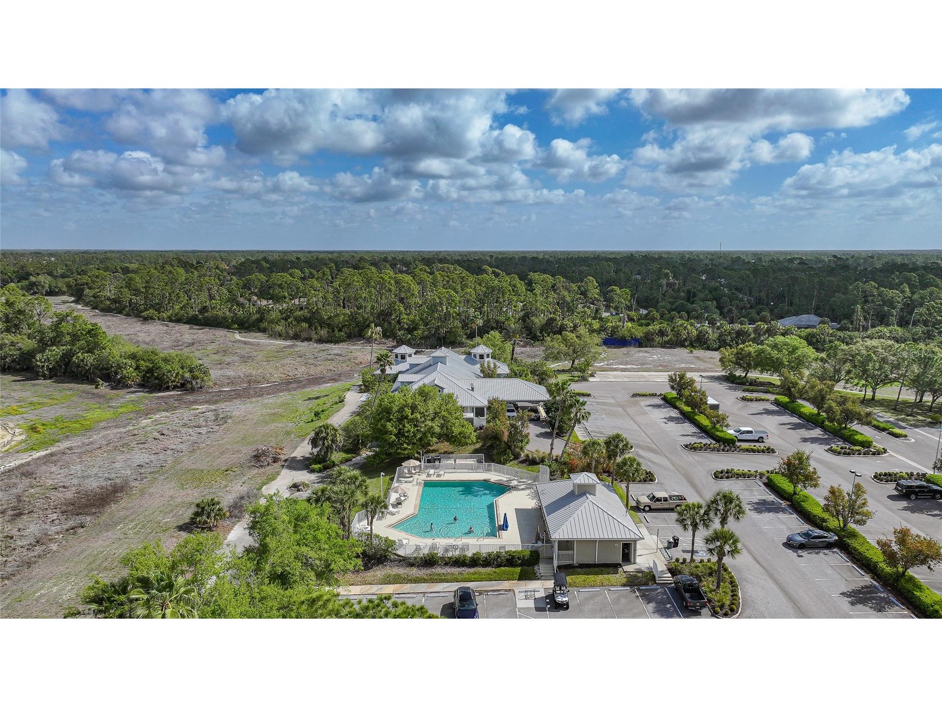2037 Lynx Run North Port FL 34288 D6146854 image39