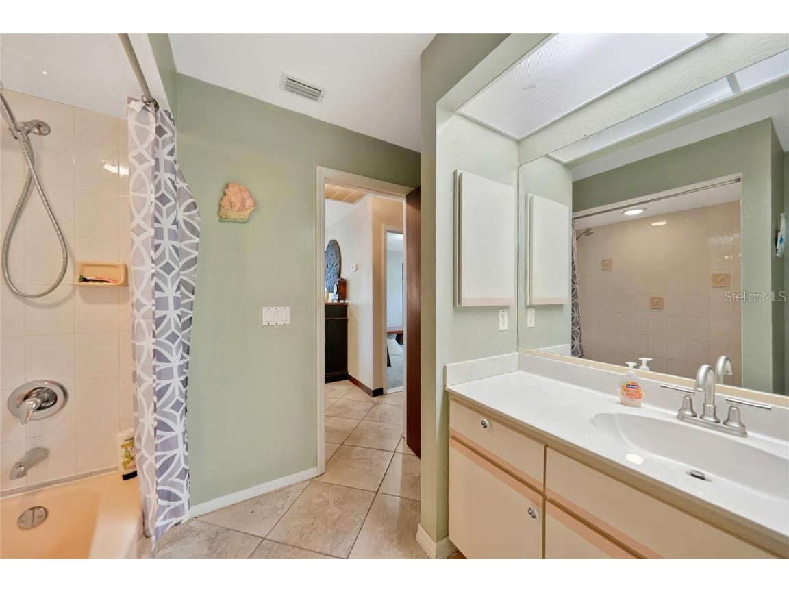 2037 Palm Harbor Terrace Punta Gorda FL 33982 C7516564 image27