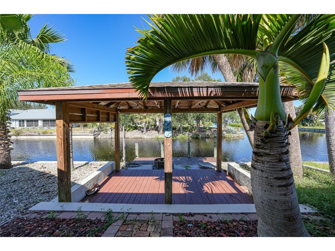 2037 Palm Harbor Terrace Punta Gorda FL 33982 C7516564 image32