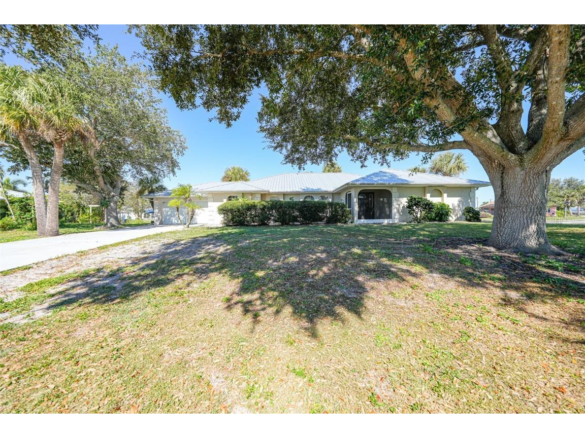 2037 Palm Harbor Terrace Punta Gorda FL 33982 C7516564 image46