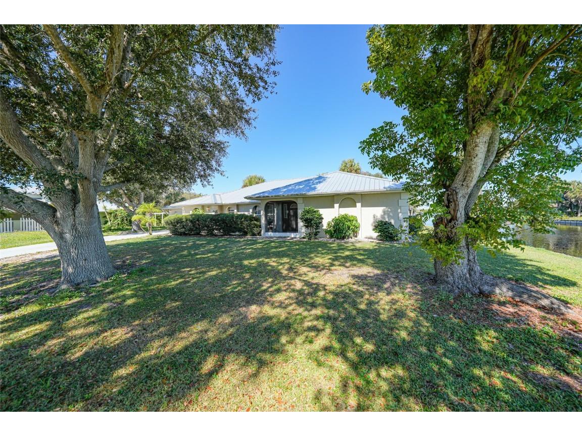 2037 Palm Harbor Terrace Punta Gorda FL 33982 C7516564 image47