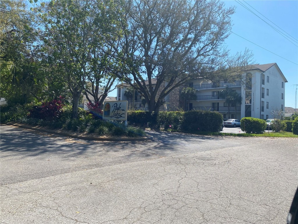 2037 San Marcos Drive SE #217 Winter Haven FL 33880 O6289336 image2