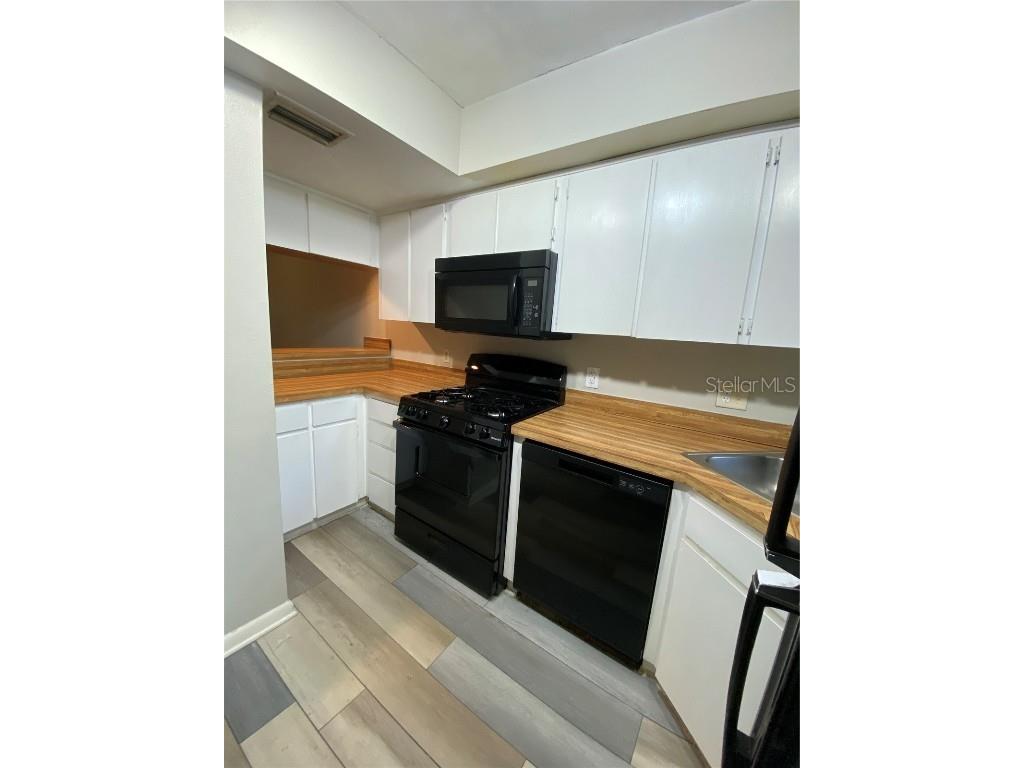 2037 San Marcos Drive SE #217 Winter Haven FL 33880 O6289336 image6