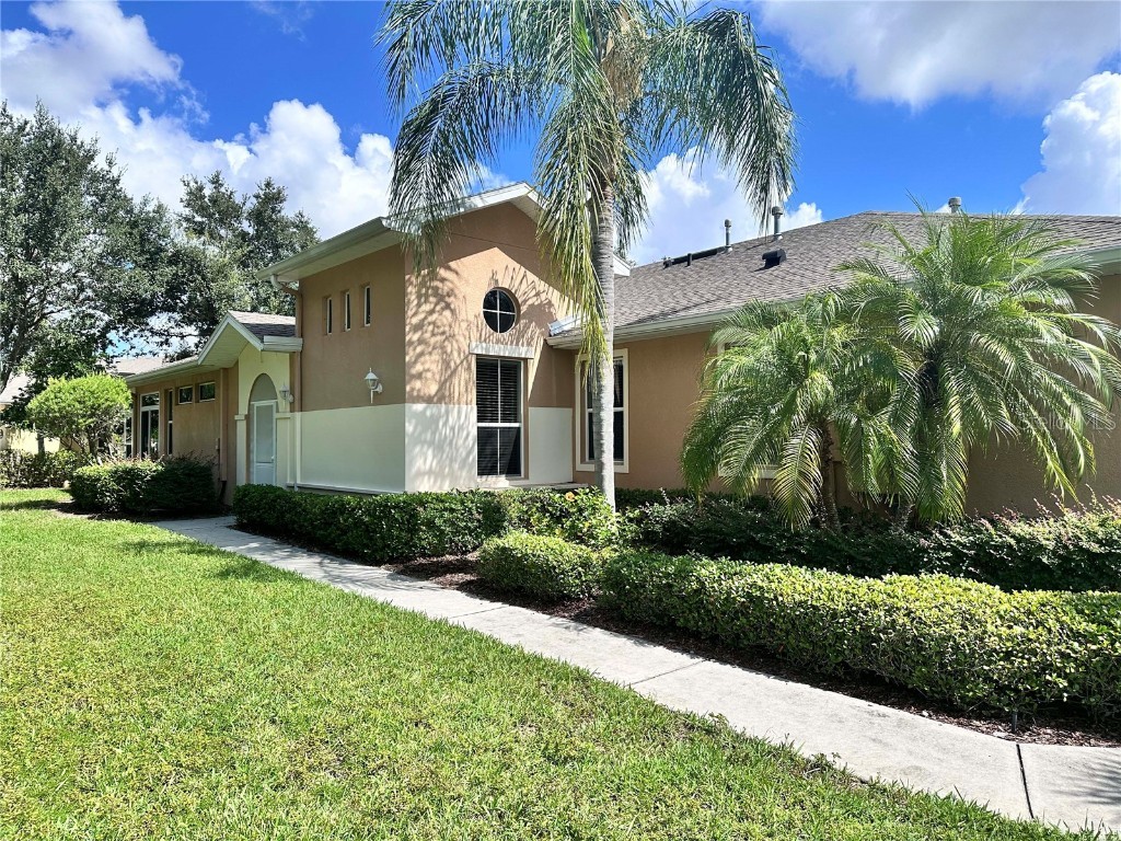 2037 Sifield Greens Way Sun City Center FL 33573 TB8418895 image1