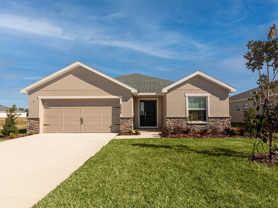 2037 Summerlake Drive Auburndale FL 33823 L4946248 image1