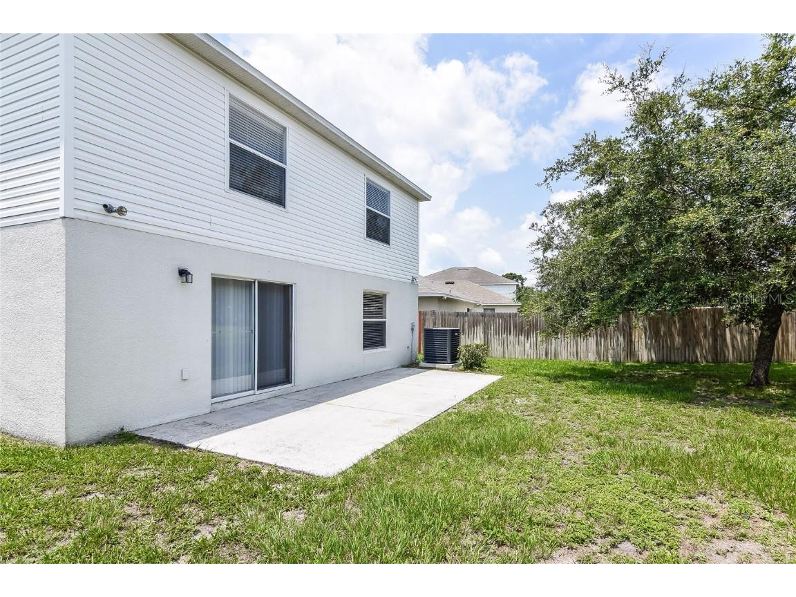 2037 Whispering Trails Boulevard Winter Haven FL 33884 O6341135 image15