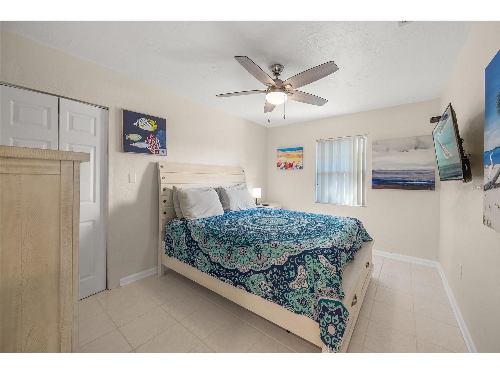 2037 and 2039 Jo An Drive Sarasota FL 34231 A4692288 image18