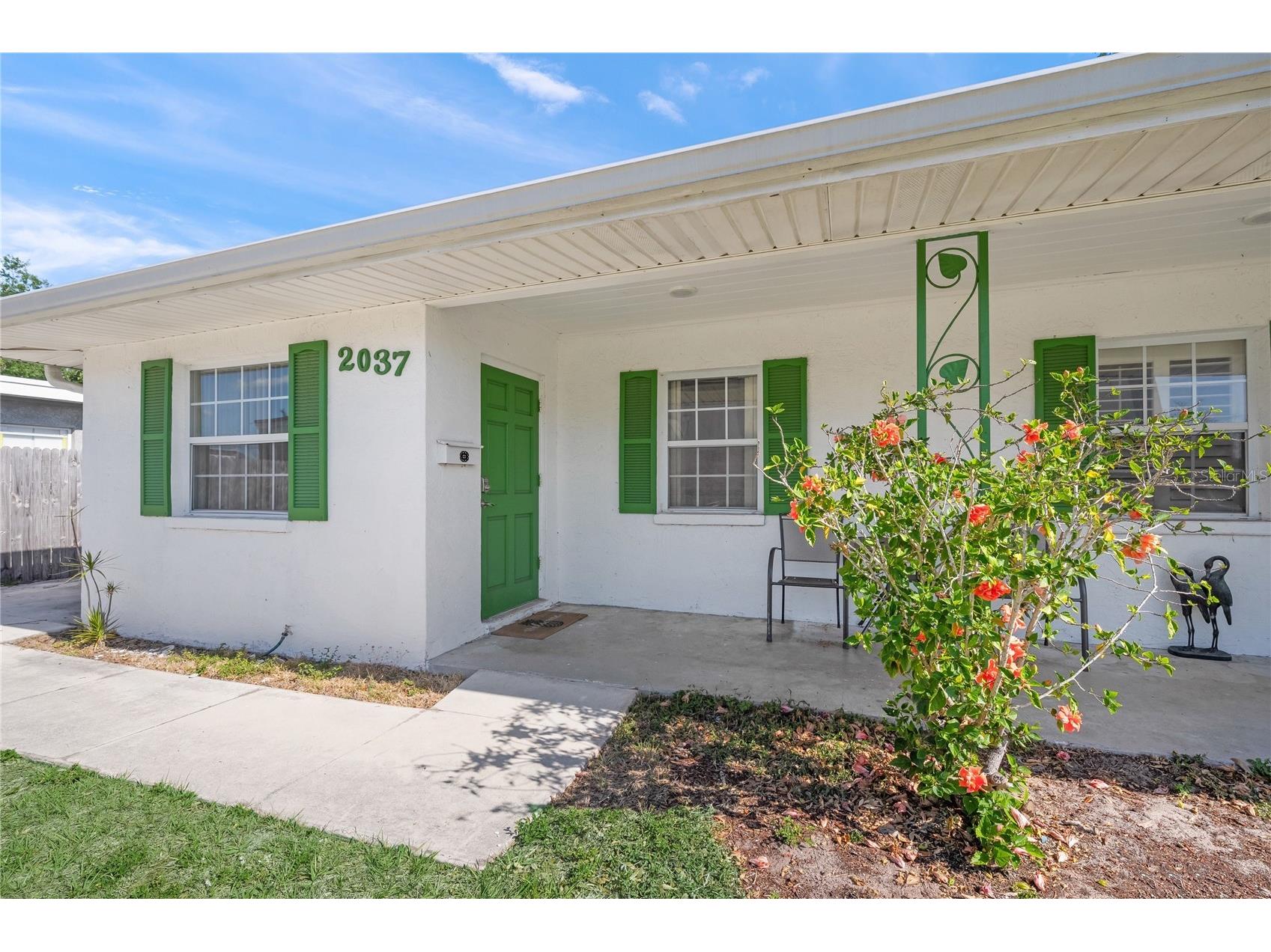 2037 and 2039 Jo An Drive Sarasota FL 34231 A4692288 image2