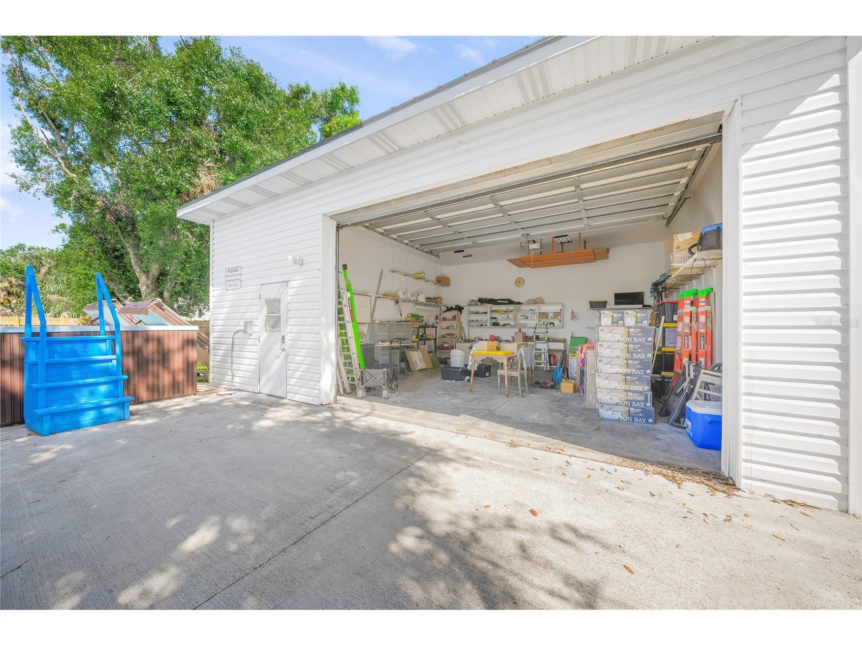 2037 and 2039 Jo An Drive Sarasota FL 34231 A4692288 image36