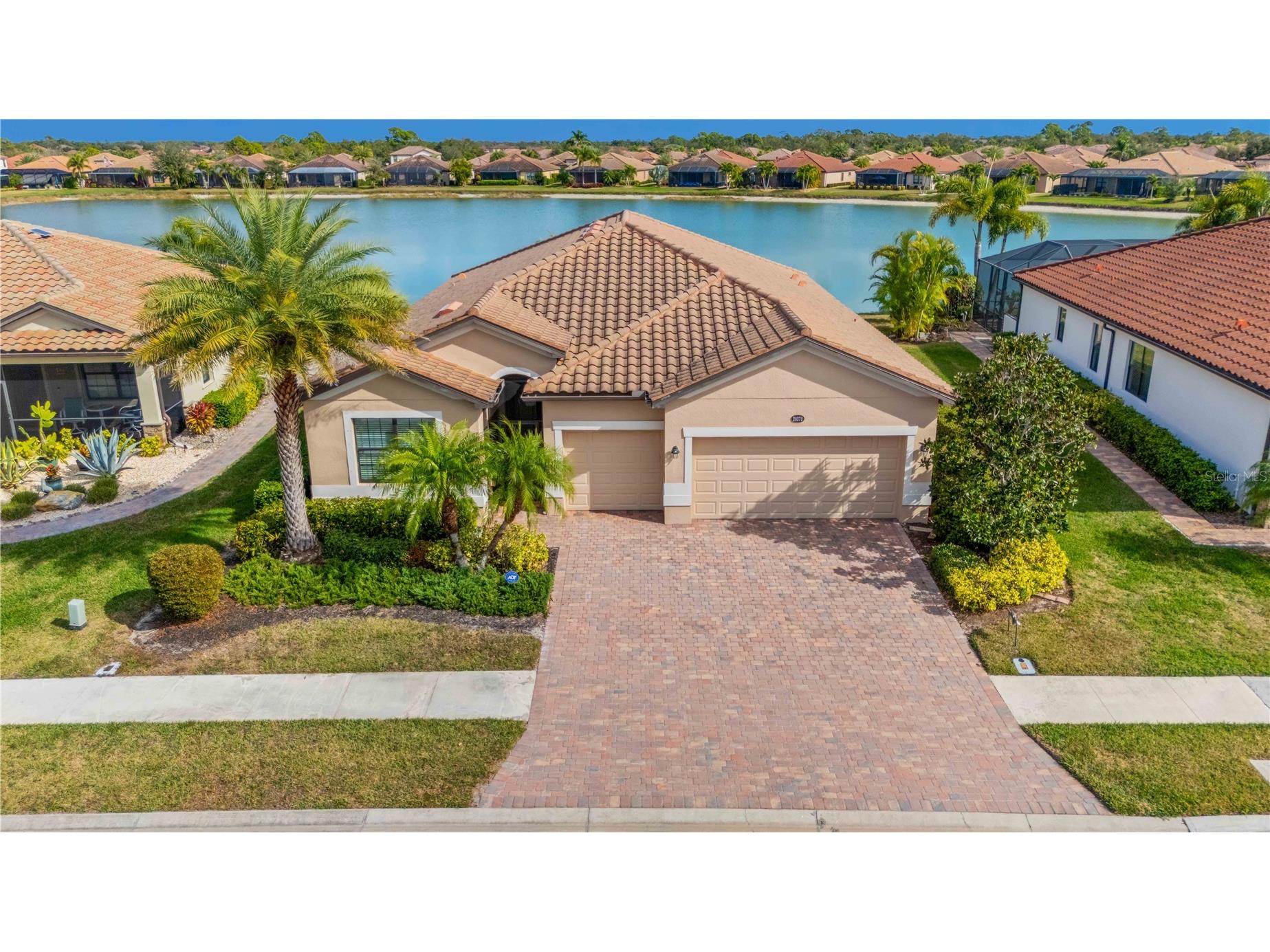 20370 Grazie Place Venice FL 34293 C7520100 image2