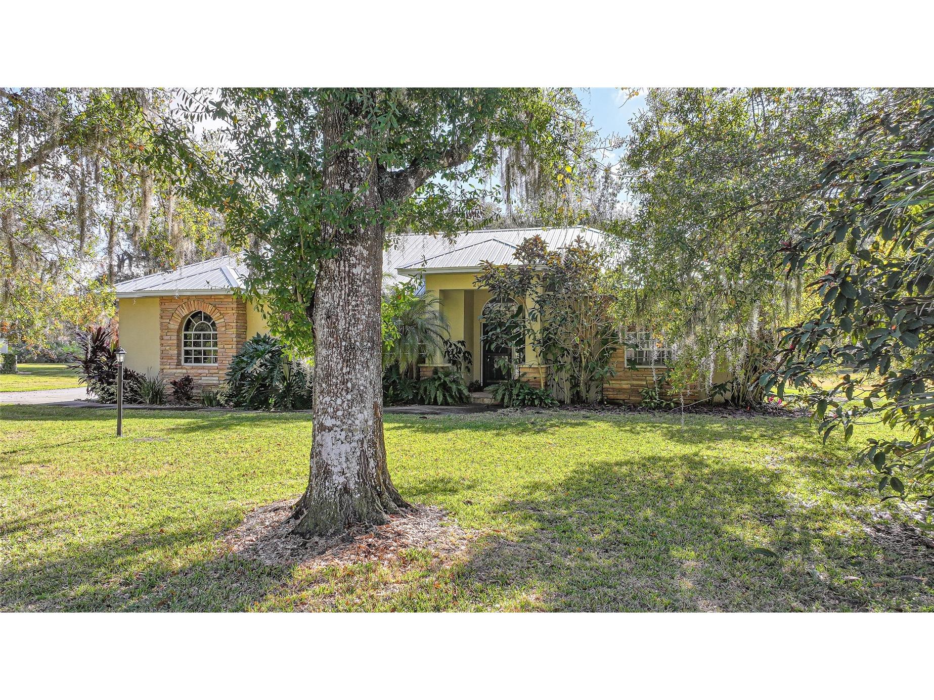 2038 & 2066 NE Voss Oaks Circle Arcadia FL 34266 C7519641 image2