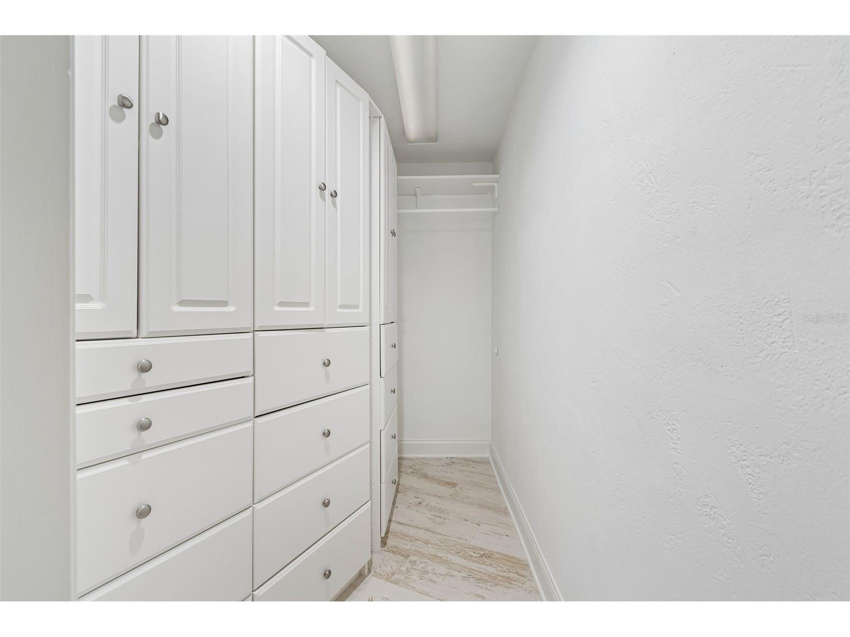 2038 Carolina Avenue NE Saint Petersburg FL 33703 - TAMPA BAY TB8516990 image33
