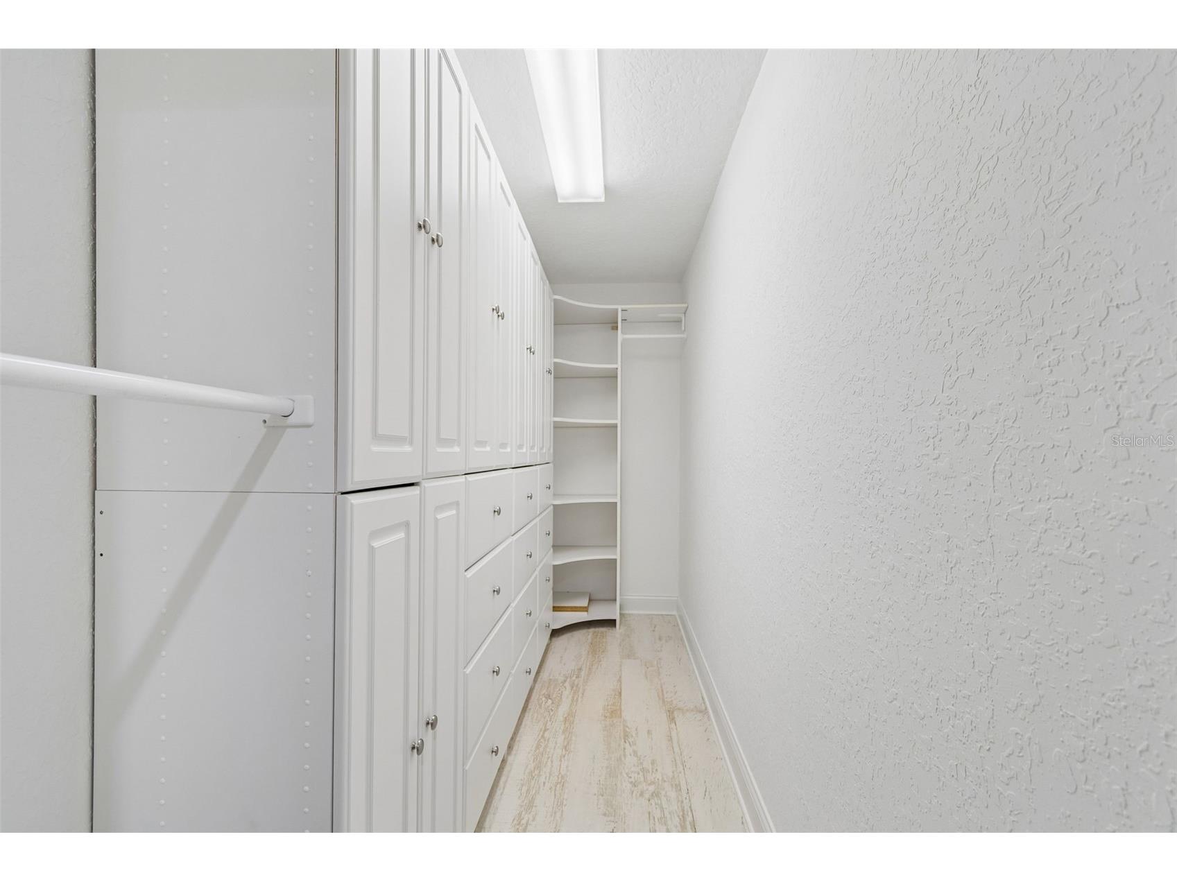 2038 Carolina Avenue NE Saint Petersburg FL 33703 - TAMPA BAY TB8516990 image38