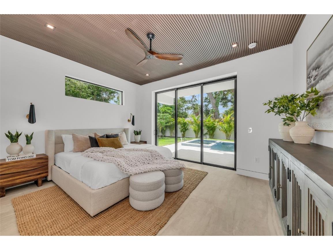 2038 Datura Street Sarasota FL 34239 A4628396 image21