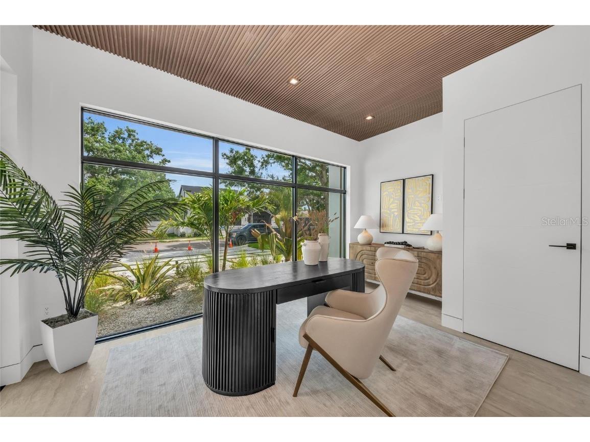 2038 Datura Street Sarasota FL 34239 A4628396 image28