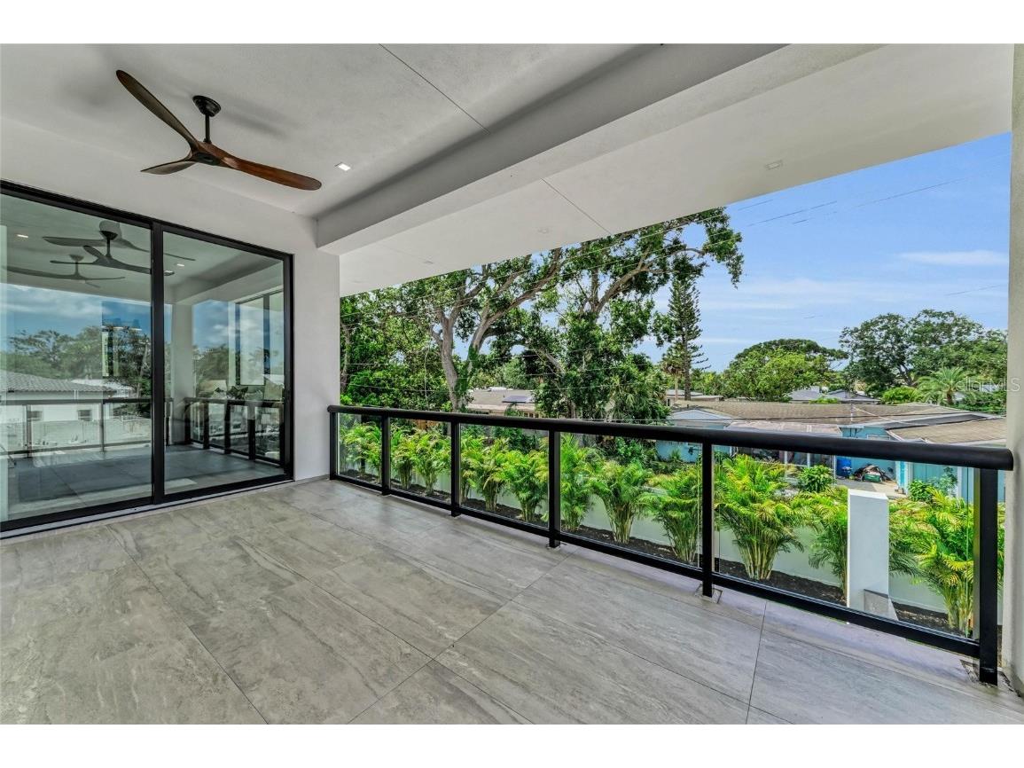 2038 Datura Street Sarasota FL 34239 A4628396 image57