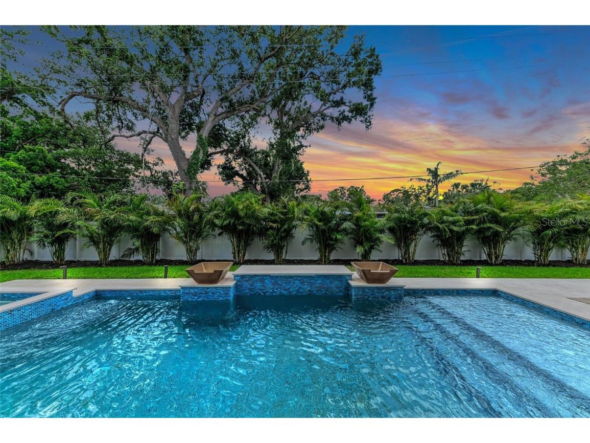 2038 Datura Street Sarasota FL 34239 A4628396 image66