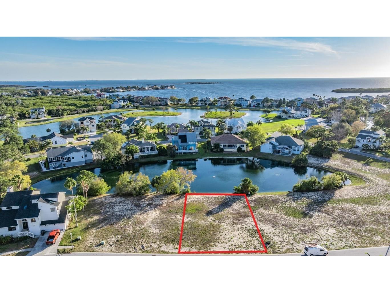 2038 N Pointe Alexis Drive Tarpon Springs FL 34689 - POND U8232498 image1