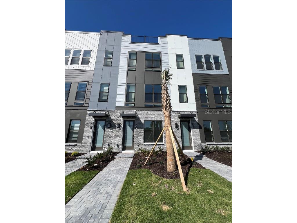 2038 Packing District Way Orlando FL 32804 O6181969 image1