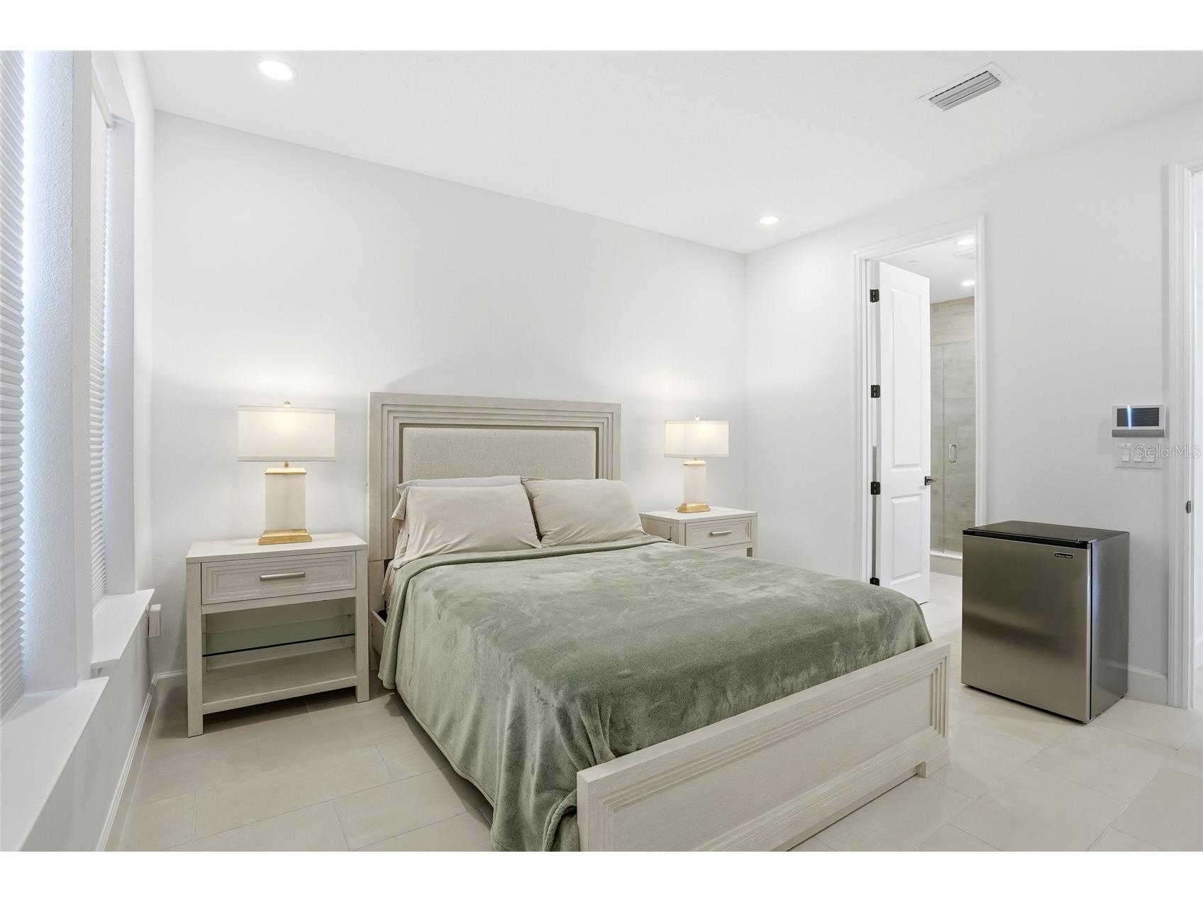 2038 Packing District Way Orlando FL 32804 O6376869 image20
