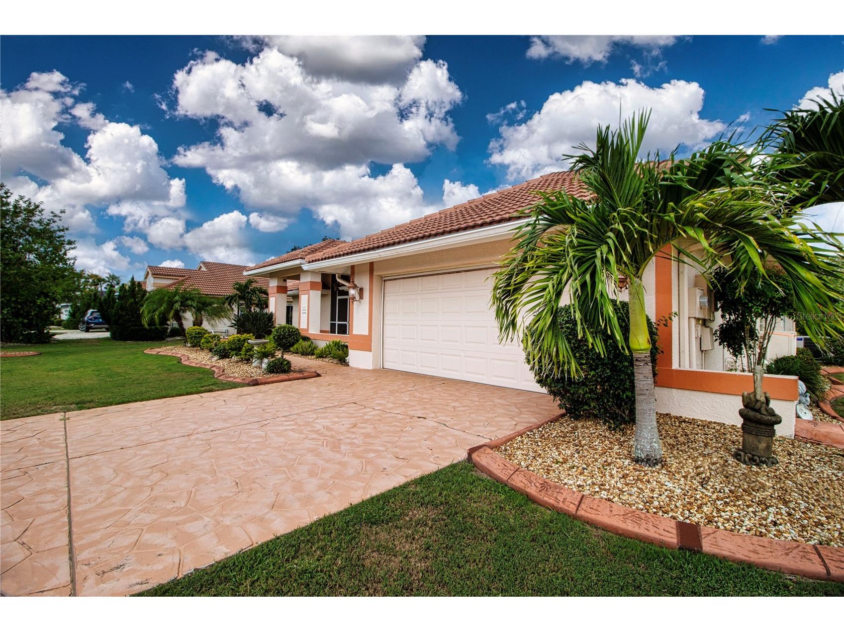 2039 Berry Roberts Drive Sun City Center FL 33573 TB8420719 image12