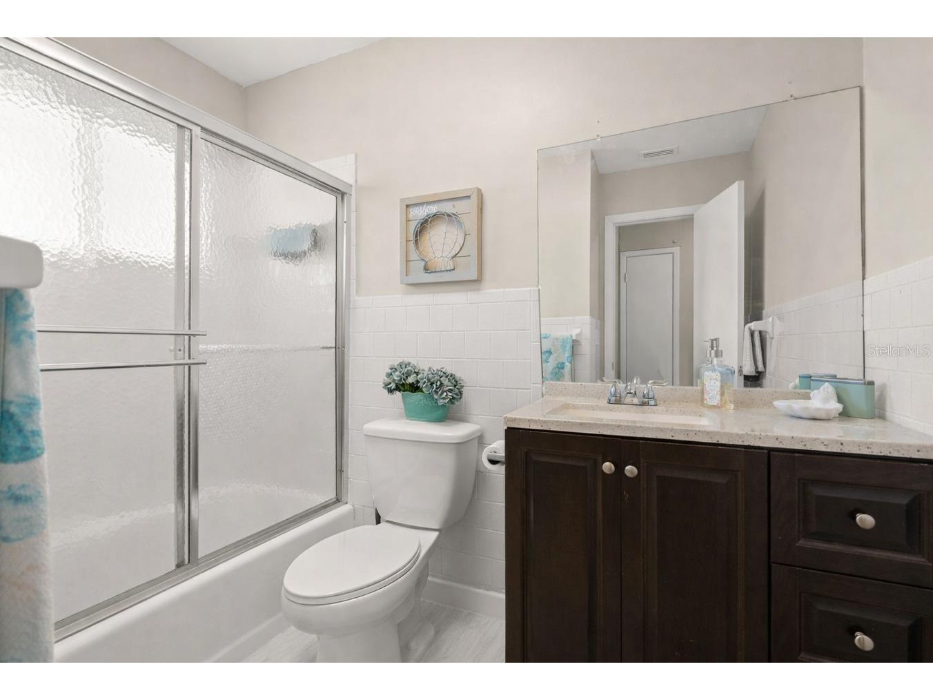 2039 Canal Dr #N33 Bradenton FL 34207 A4684101 image10