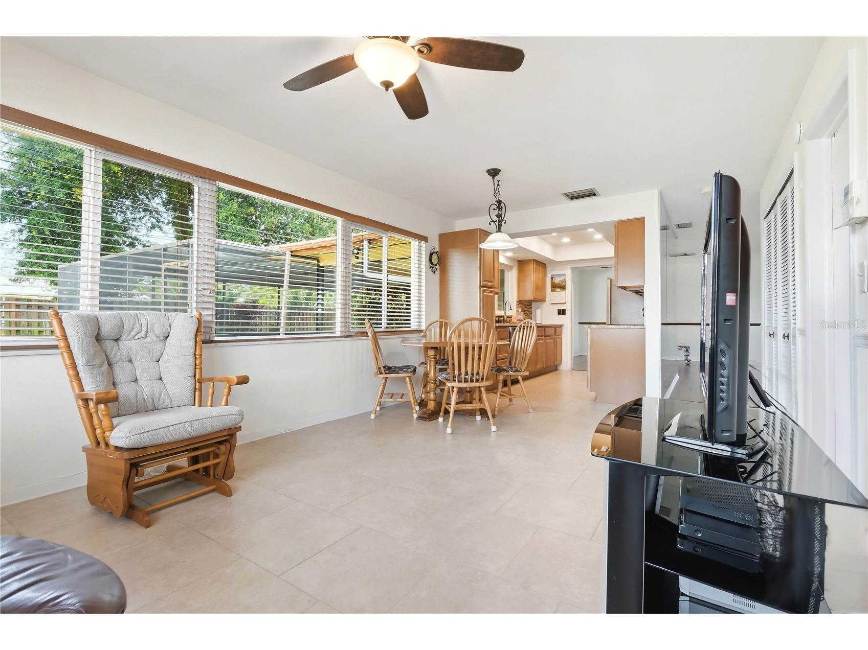 2039 Imperial Way Clearwater FL 33764 TB8512880 image12