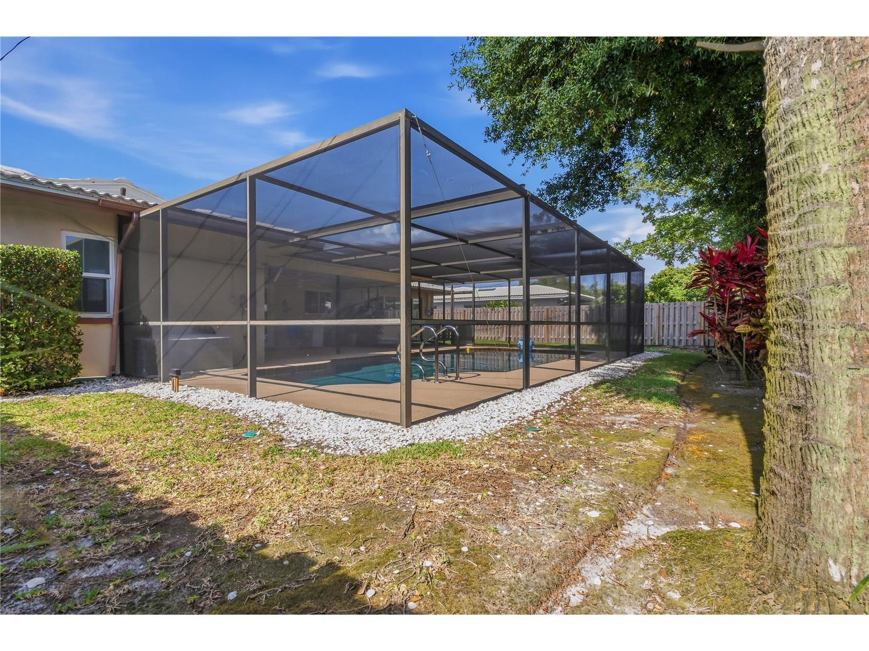 2039 Imperial Way Clearwater FL 33764 TB8512880 image39