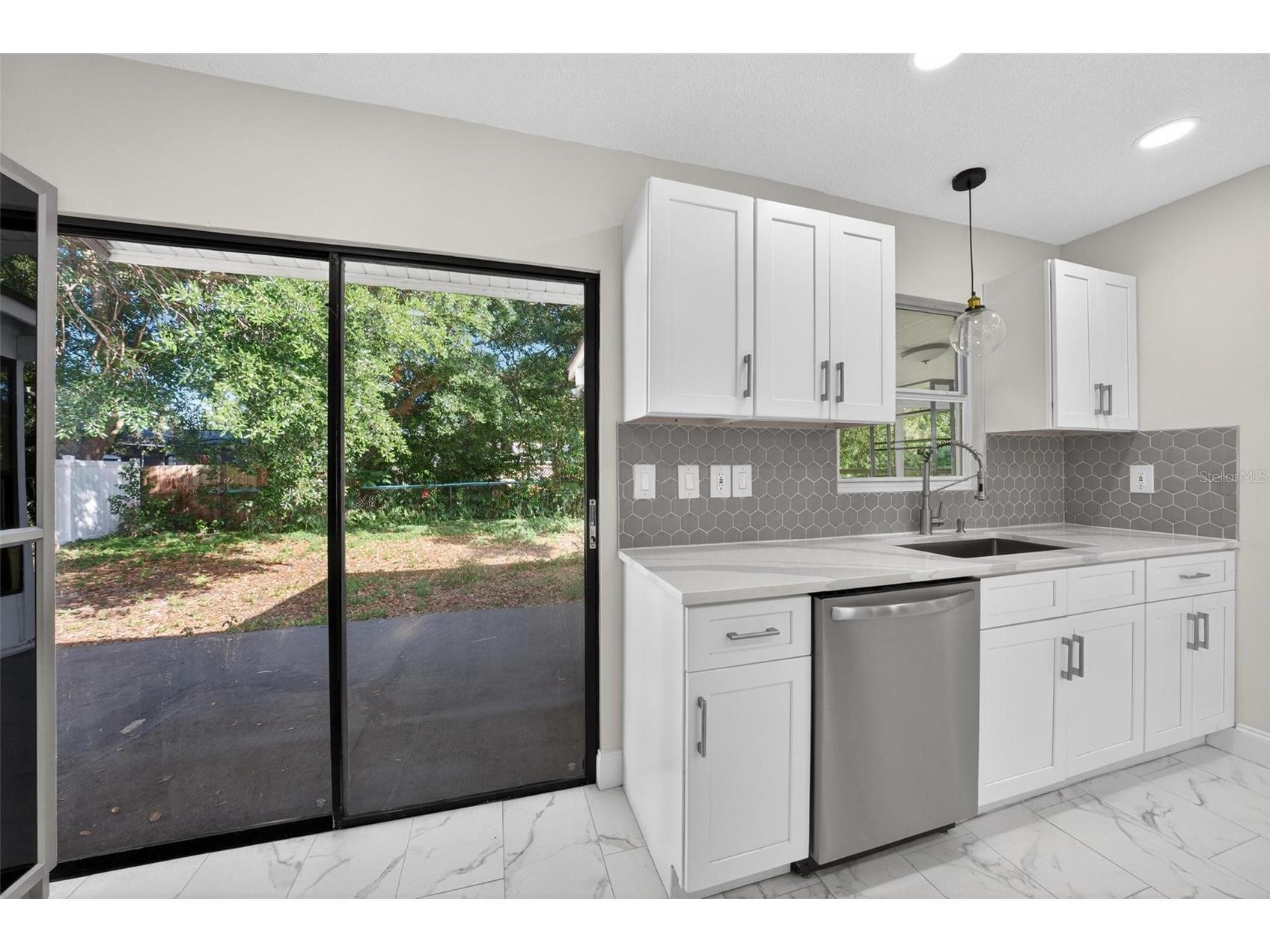 2039 Jefferson Avenue Deltona FL 32738 O6391153 image18