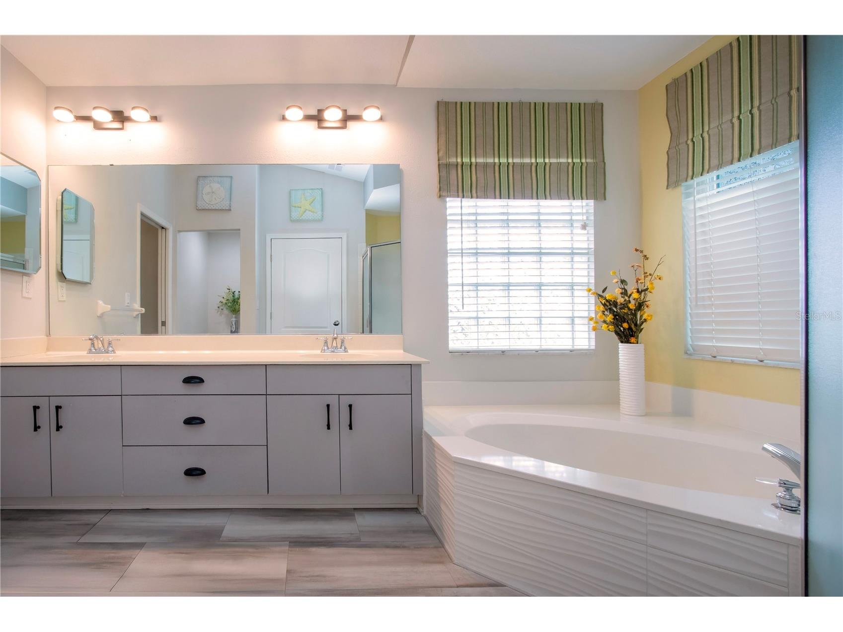 2039 Prestancia Lane Sun City Center FL 33573 TB8517232 image41