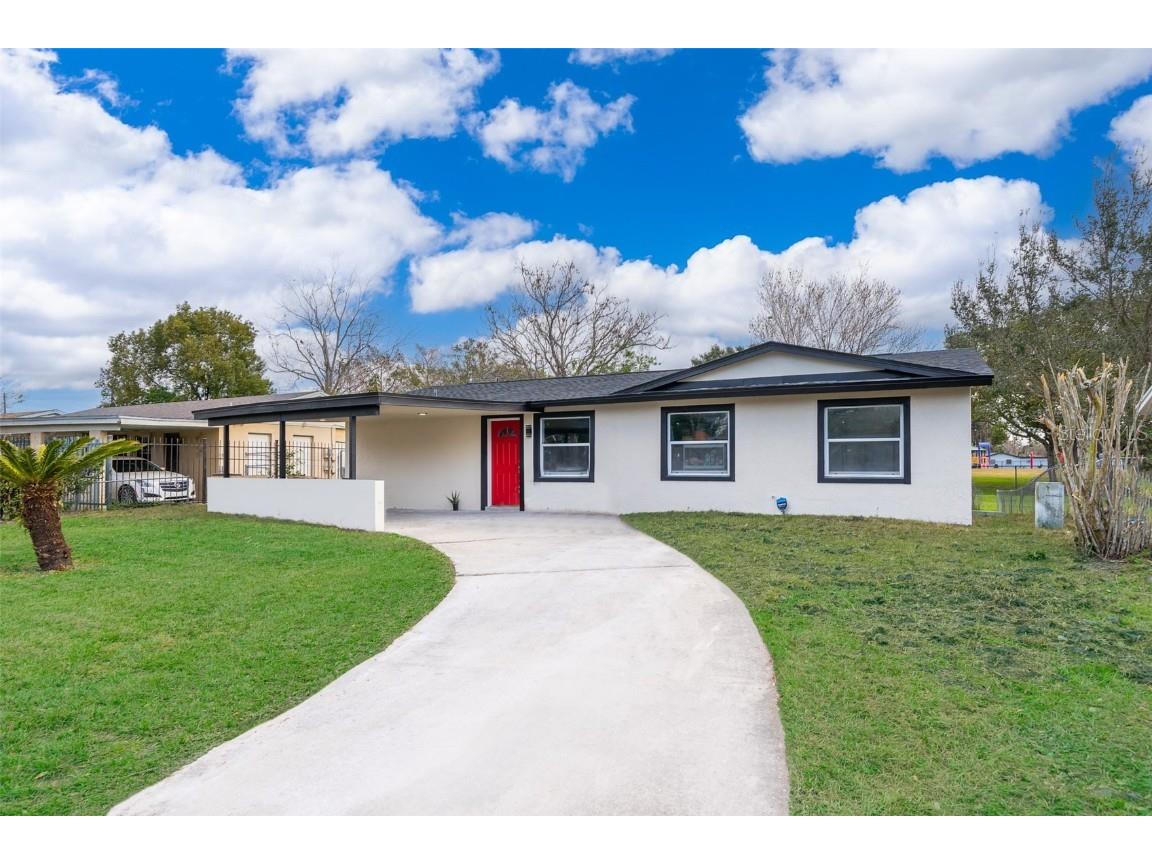 2039 Ravenall Avenue Orlando FL 32811 O6087311 image1