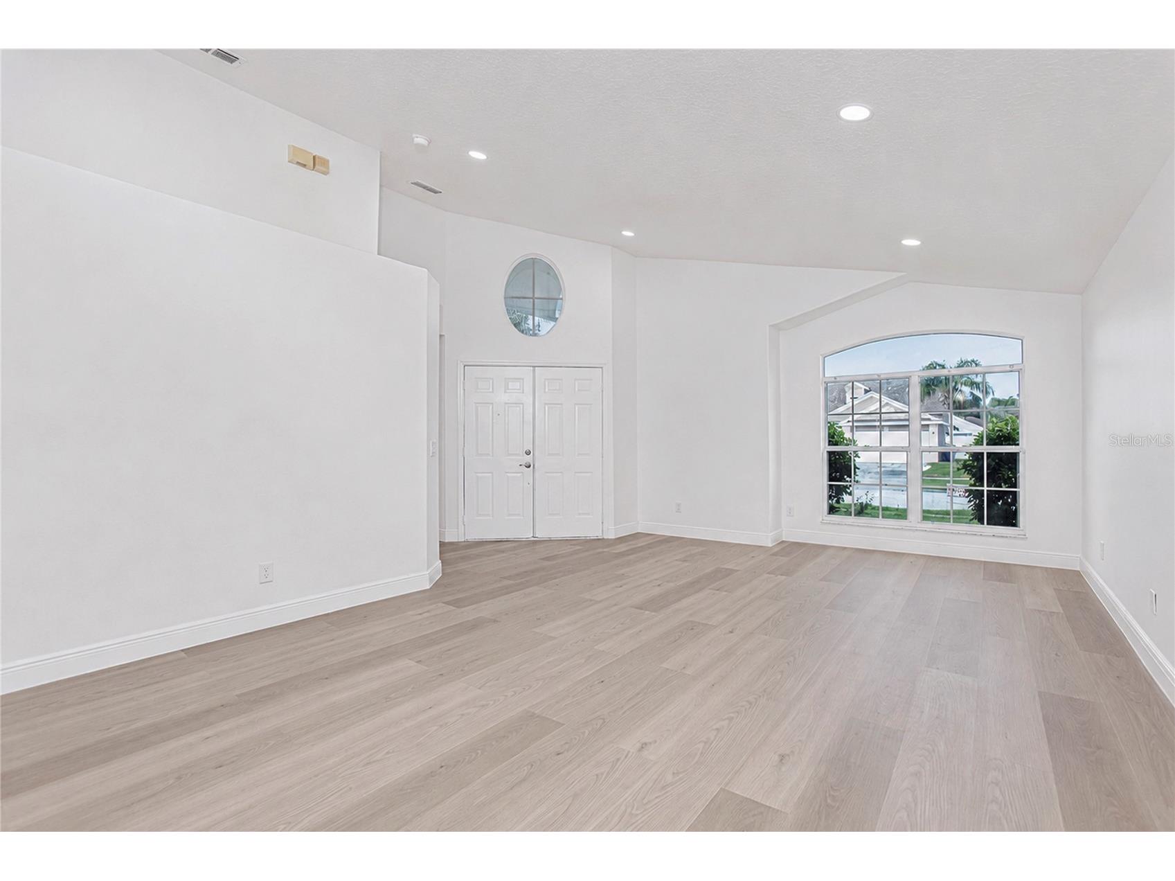 2039 Shannon Lakes Boulevard Kissimmee FL 34743 O6423873 image3