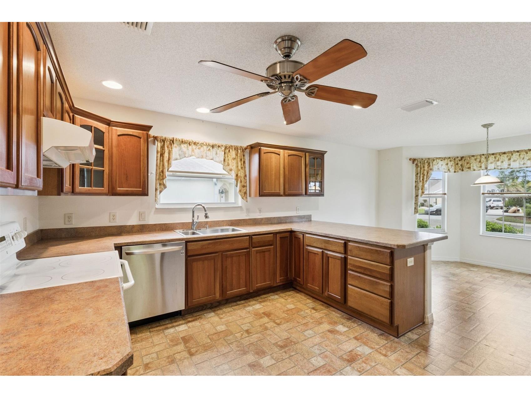 2039 Tynte Terrace The Villages FL 32162 G5110849 image7