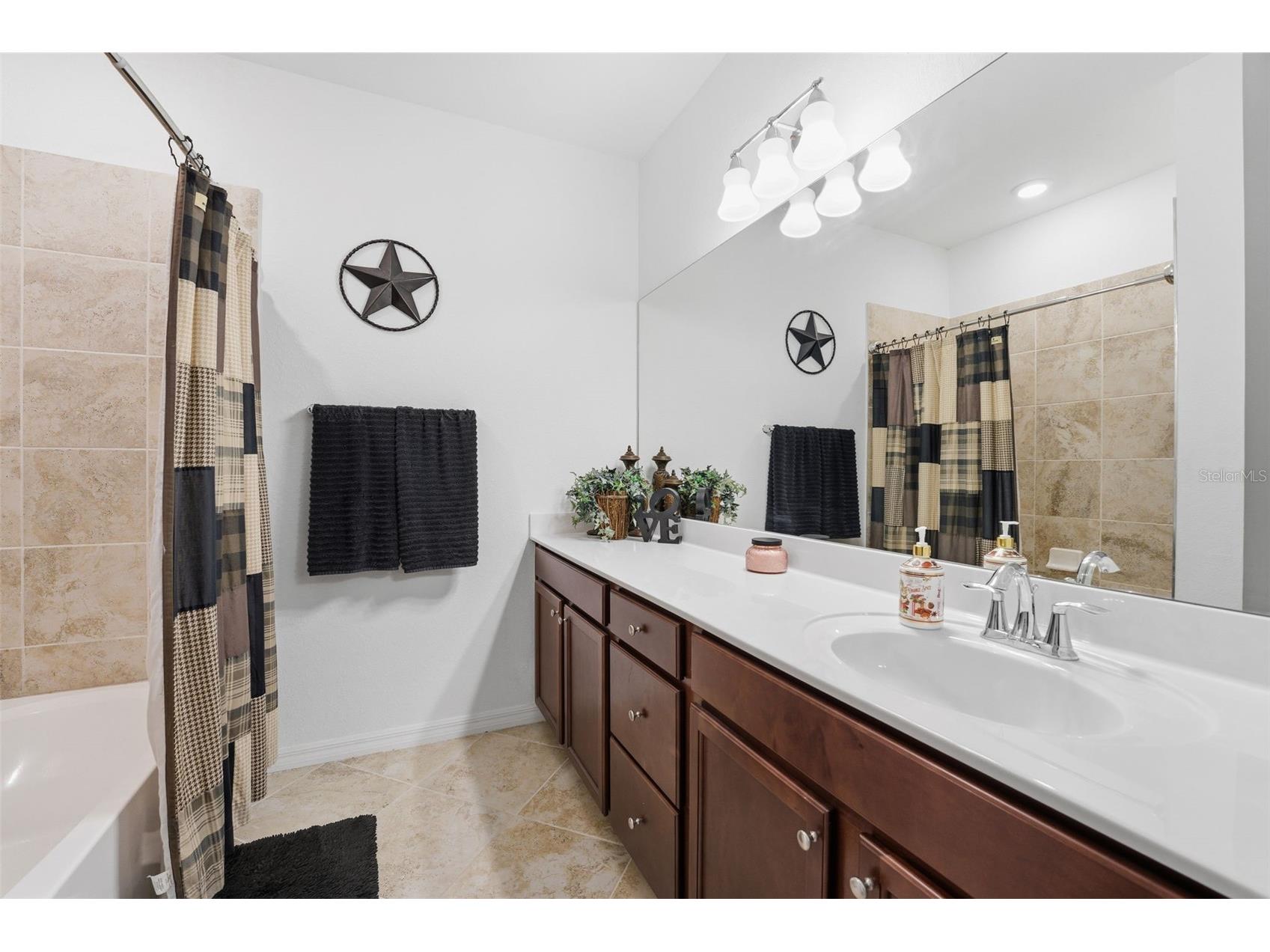 20392 Lagente Circle Venice FL 34293 N6140177 image27