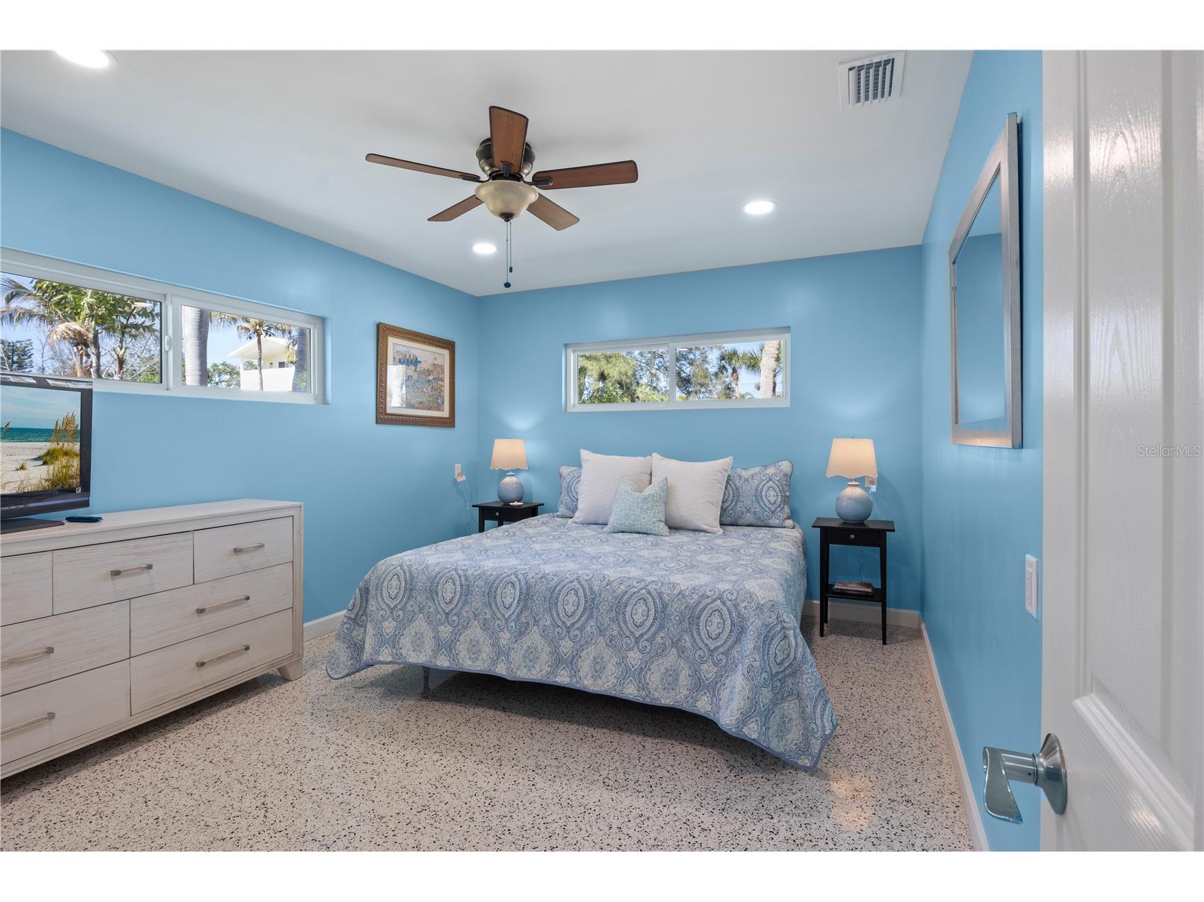 204 29th Street Holmes Beach FL 34217 A4693429 image16