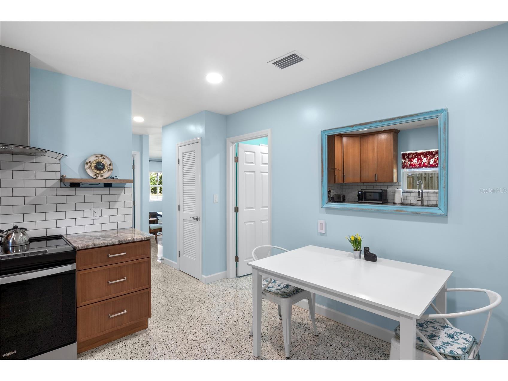 204 29th Street Holmes Beach FL 34217 A4693429 image24