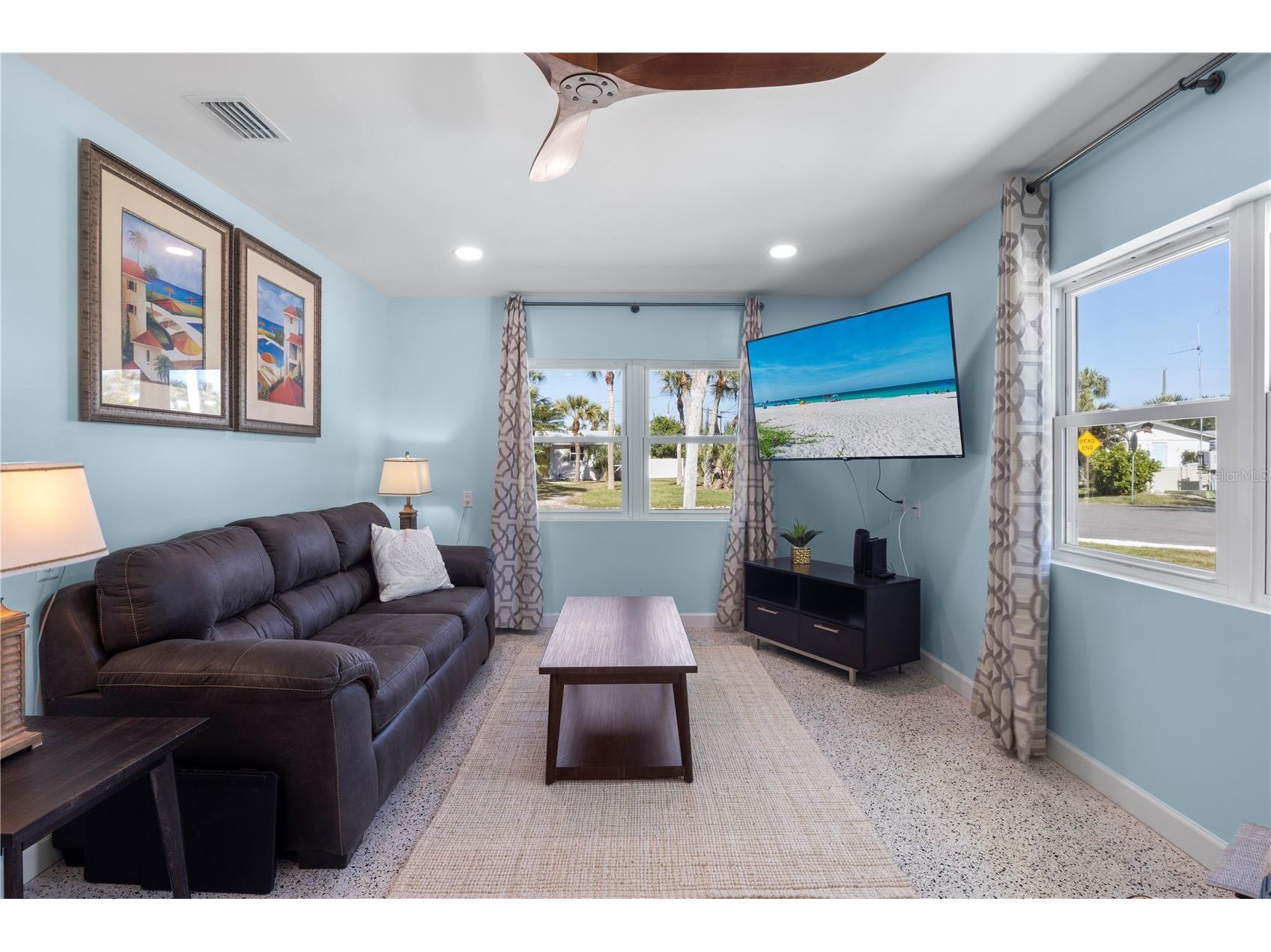 204 29th Street Holmes Beach FL 34217 A4693429 image9