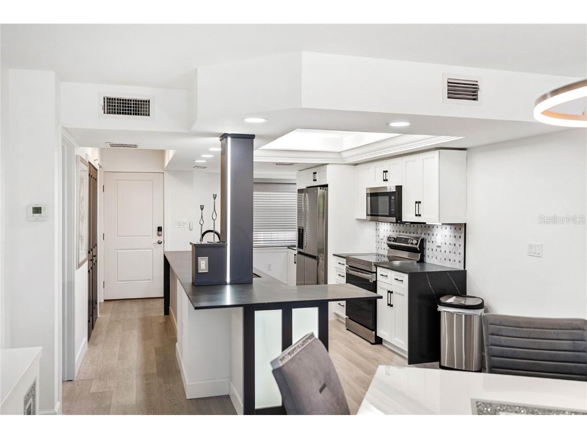 204 3rd Street W #201 Bradenton FL 34205 A4662831 image13