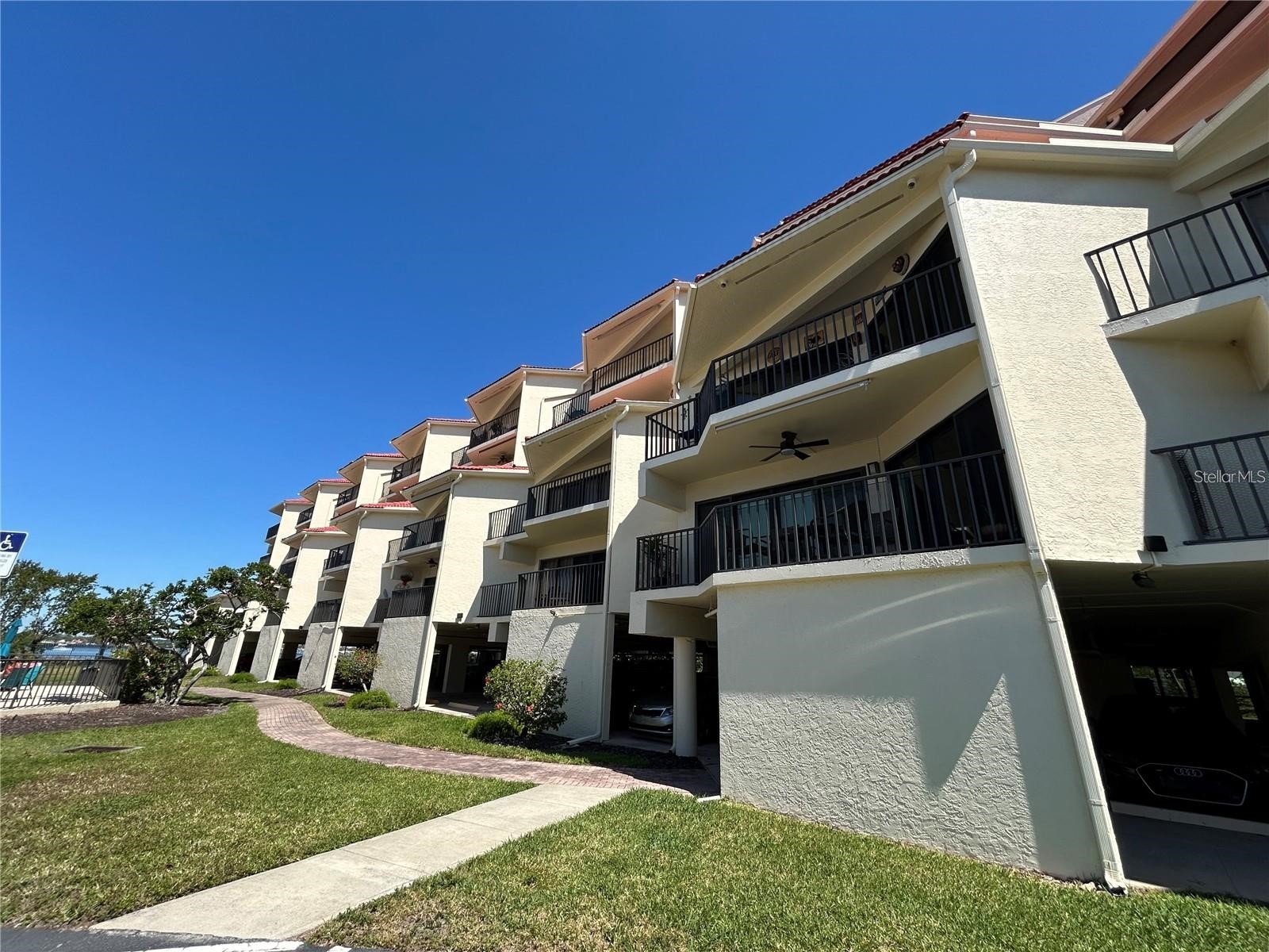 204 3rd Street W #405 Bradenton FL 34205 A4696948 image2