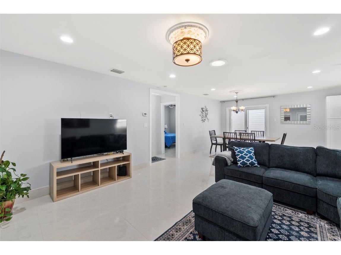 204 44th Avenue Saint Pete Beach FL 33706 TB8454761 image7