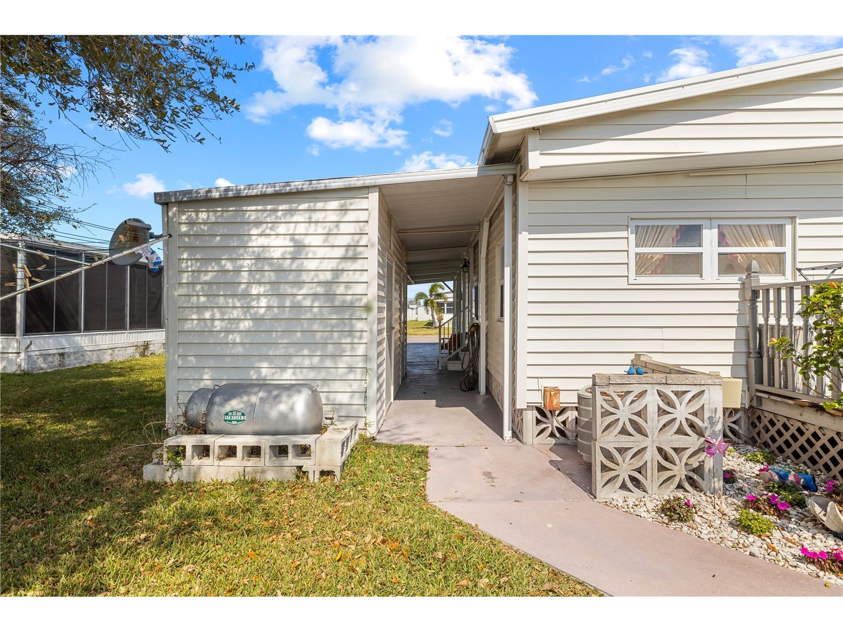 204 51st Avenue E Bradenton FL 34203 TB8478850 image38
