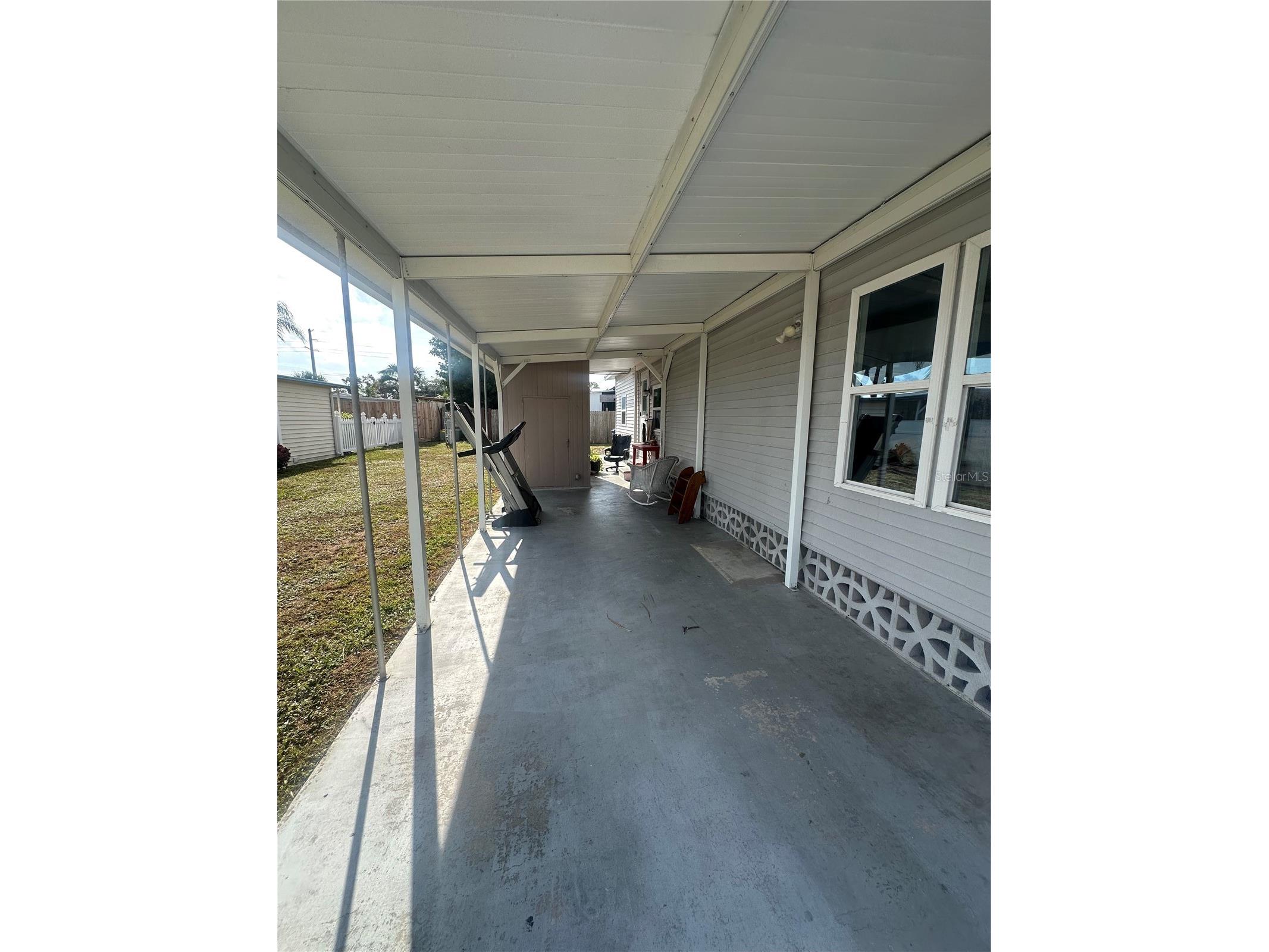 204 52nd Avenue Plaza E Bradenton FL 34203 A4675338 image5