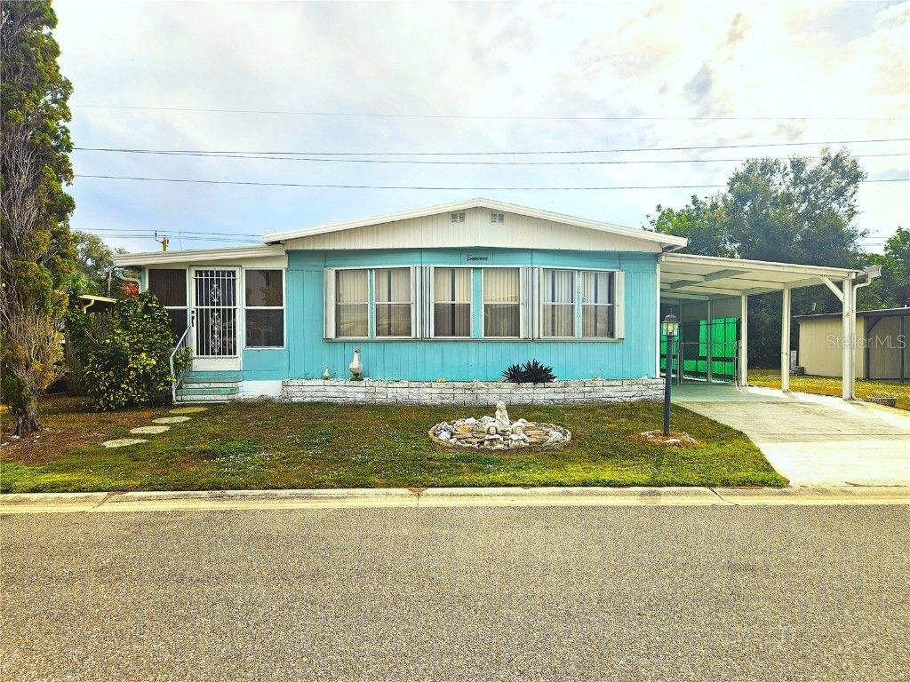 204 52nd Avenue Terrace E Bradenton FL 34203 A4673908 image1
