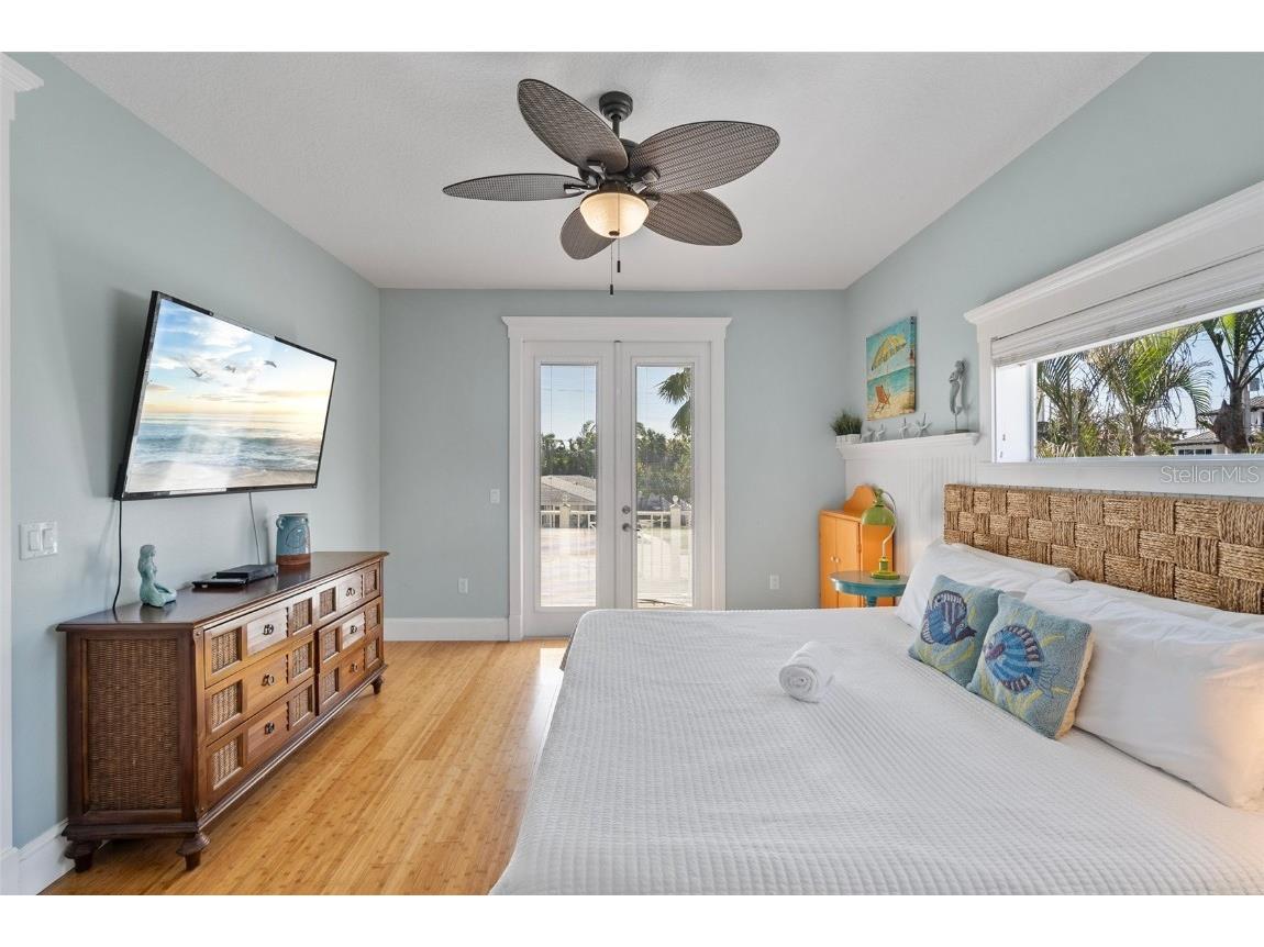 204 66th Street Holmes Beach FL 34217 A4669141 image17