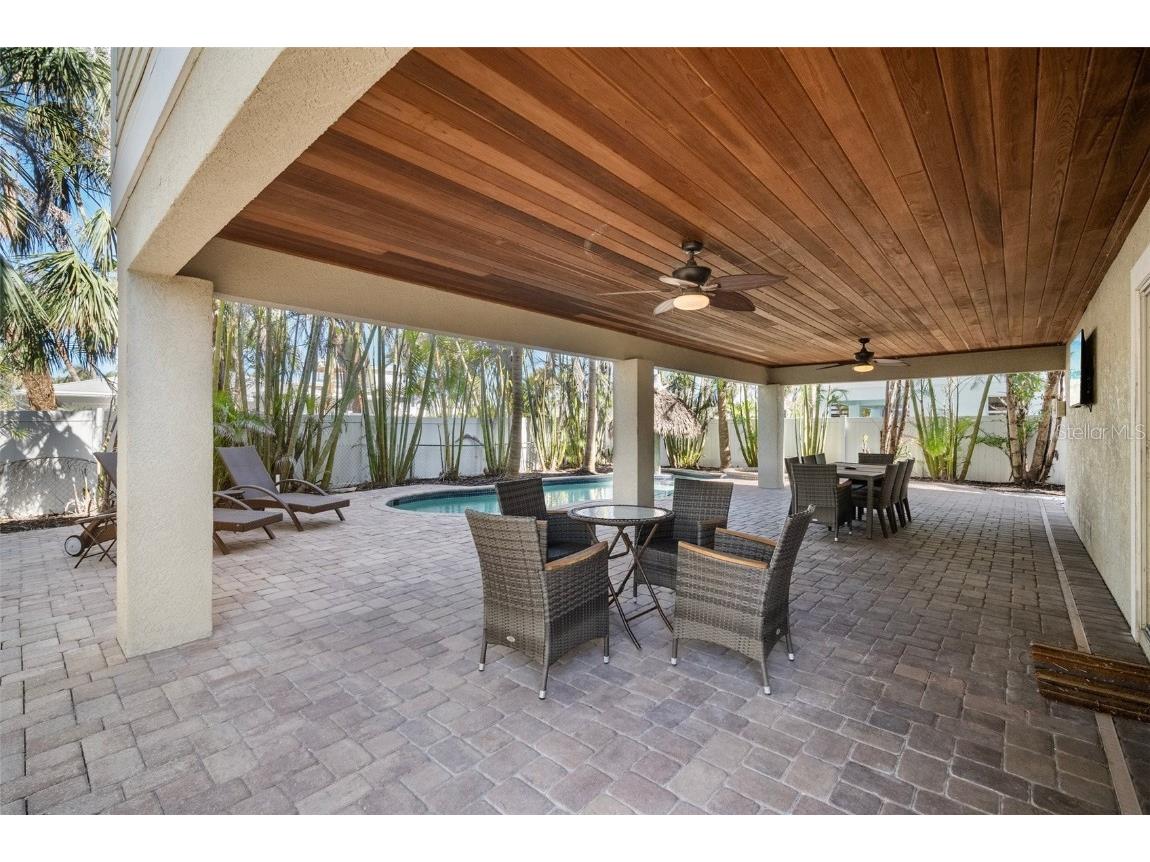 204 66th Street Holmes Beach FL 34217 A4669141 image43