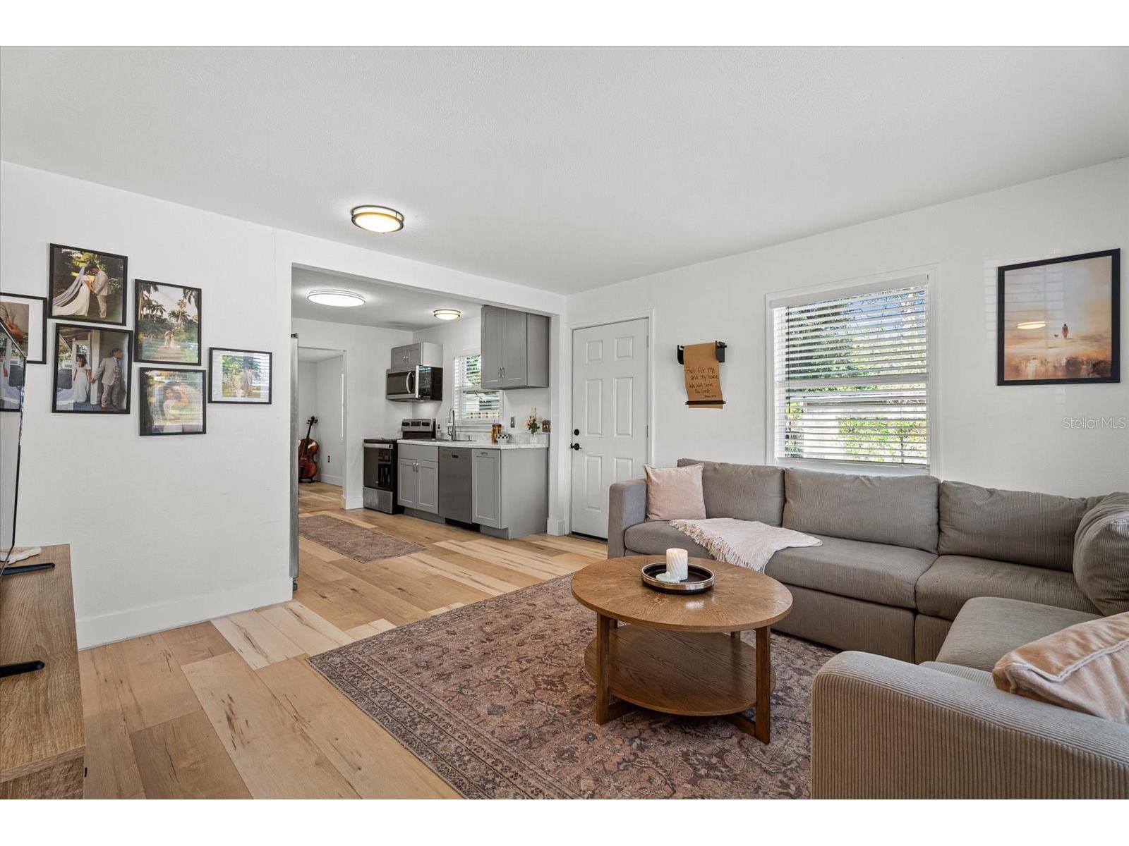 204 6th Avenue NW Ruskin FL 33570 TB8526762 image9