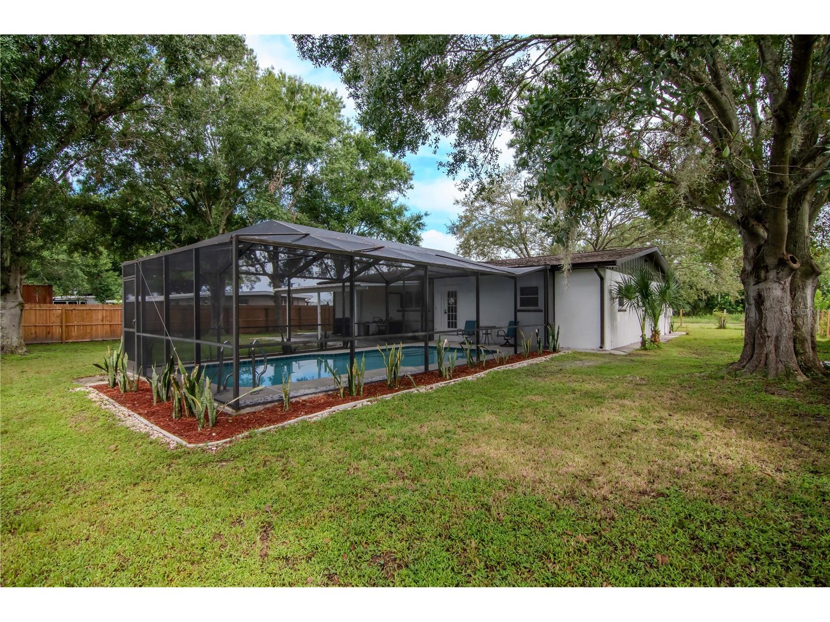 204 7th Avenue NW Ruskin FL 33570 TB8483132 image32