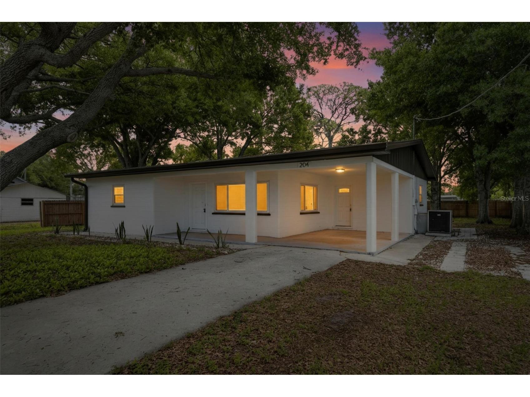 204 7th Avenue NW Ruskin FL 33570 TB8505074 image1